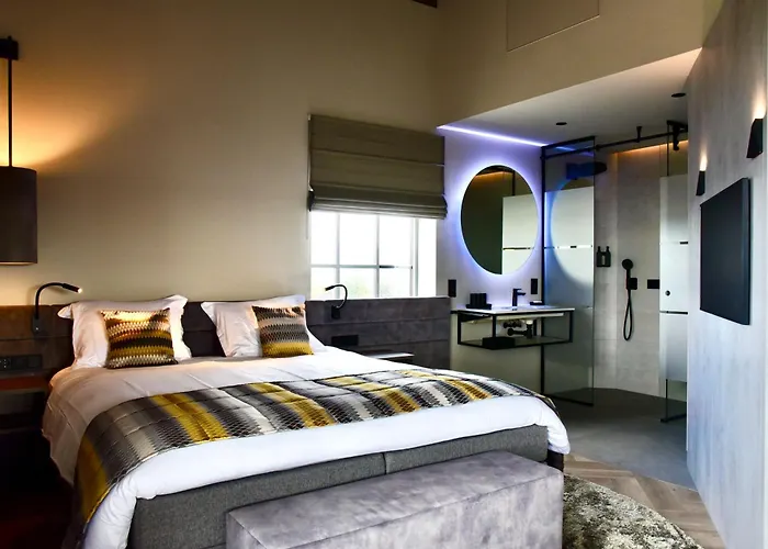 Mouttoren Отель типа 